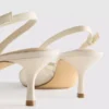 Zapatos de tacón con talón abierto de malla de horma ancha