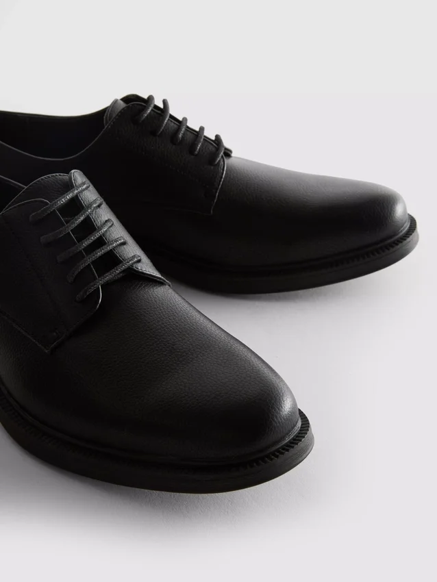 Zapatos derby clásicos