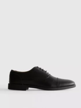 Zapatos oxford con cordones