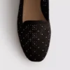 Zapatos planos con aberturas