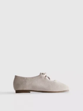 Zapatos planos con detalle de moño