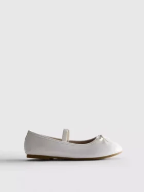 Zapatos planos de charol